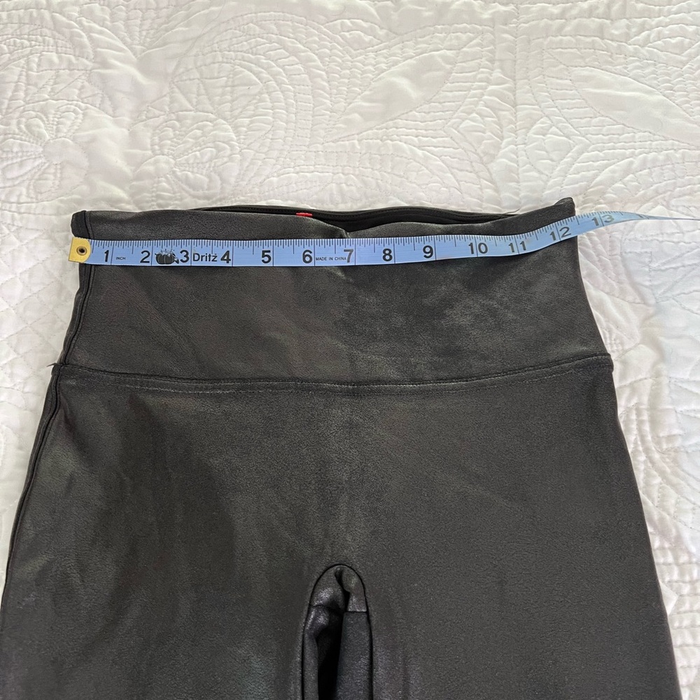🌟3 for $25🌟 SPANX Black Faux Leather Leggings High-Waisted Women’s - Picture 12 of 14